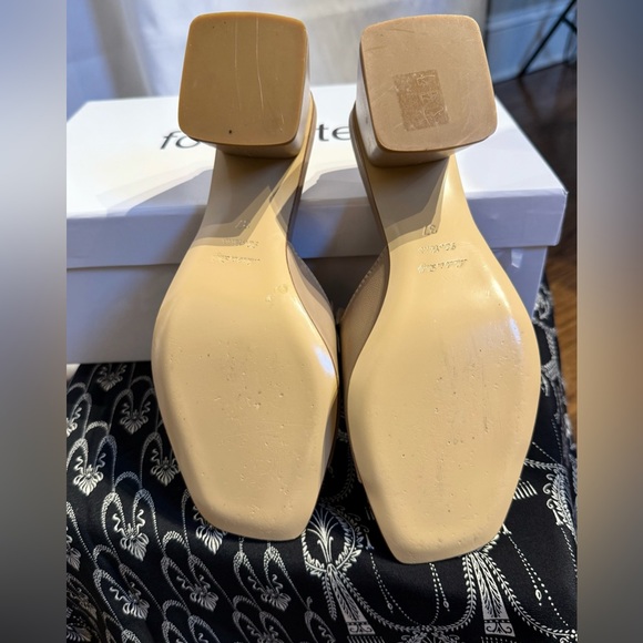 275 Central Messi  Beige Sandals size 37 - Picture 8 of 10